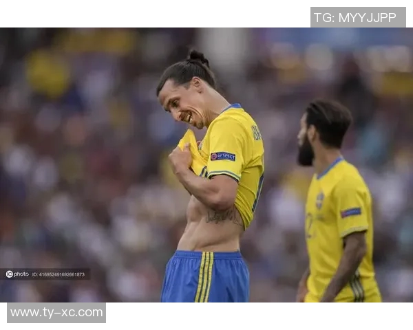 欧洲足球明星展现完美腹肌的魅力瞬间与健身秘诀分享